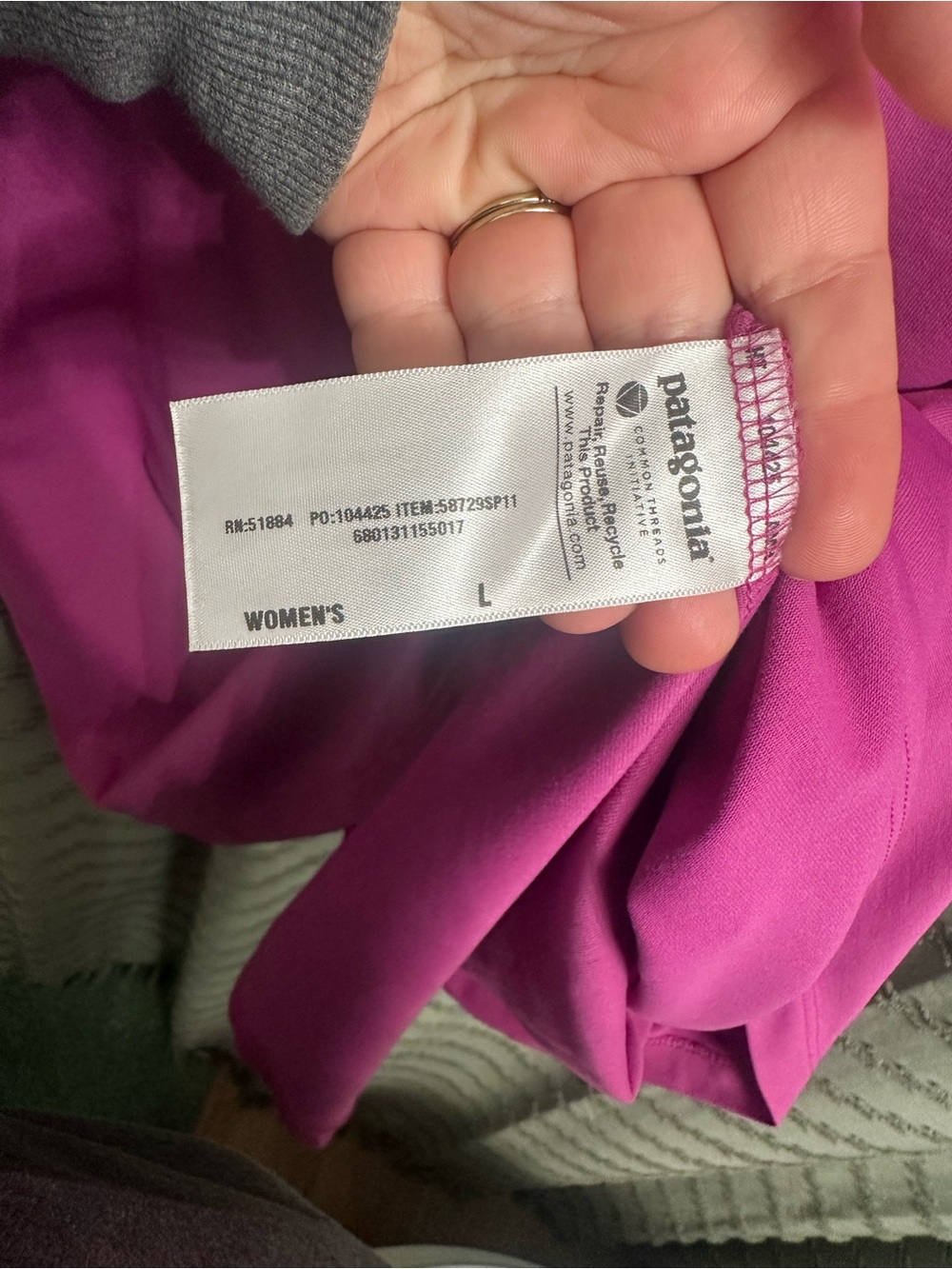 Patagonia midi dress size L
Pink purple liliac
Super flattering - Picture 6 of 6